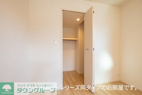 フラワー リッジの物件内観写真